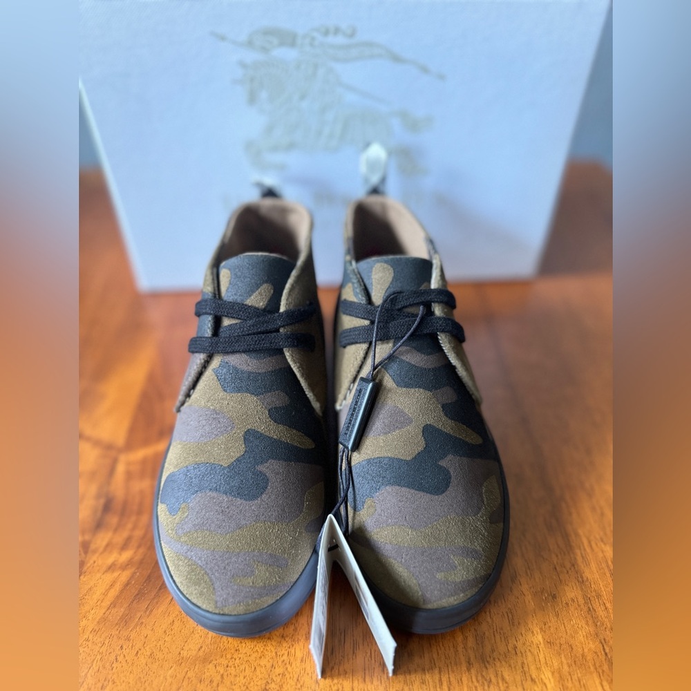 Burberry Kids Shoes Camouflage Print Suede Lace-up Desert Boots